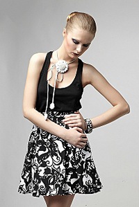 click for enlarge 403 X 604  66,5 Kb picture