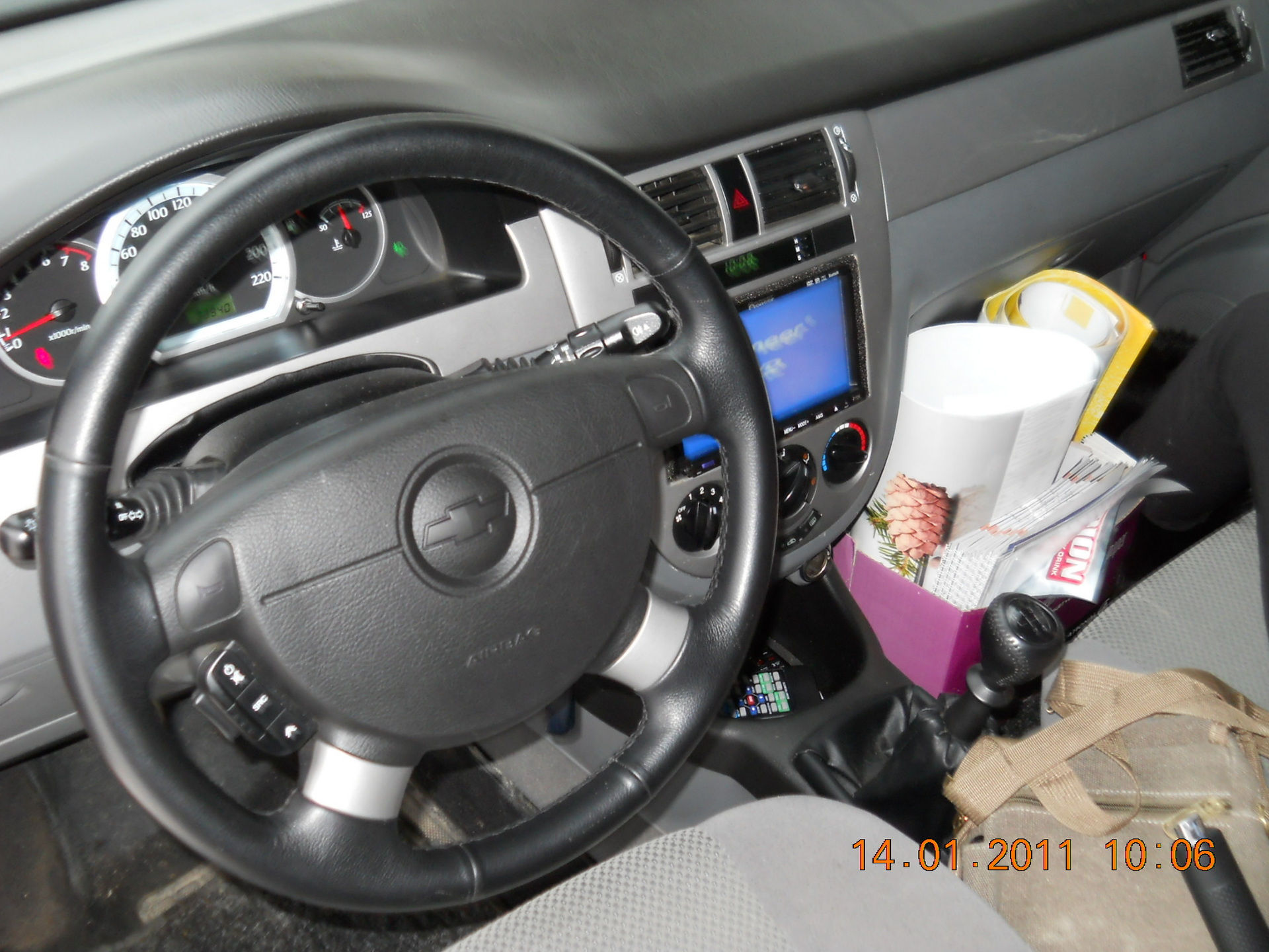 Продается Chevrolet Lacetti год выпуска: 2008 цена: 390 руб. Машина в