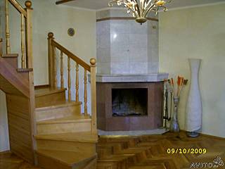 click for enlarge 640 X 480  26,3 Kb picture