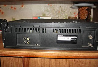 click for enlarge 800 X 550 93,9 Kb picture