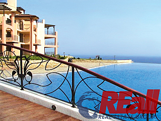 click for enlarge 640 X 480 295,2 Kb picture