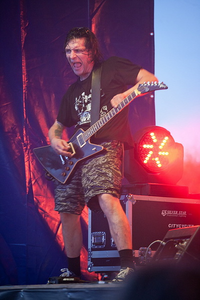 click for enlarge 633 X 950 186.7 Kb picture