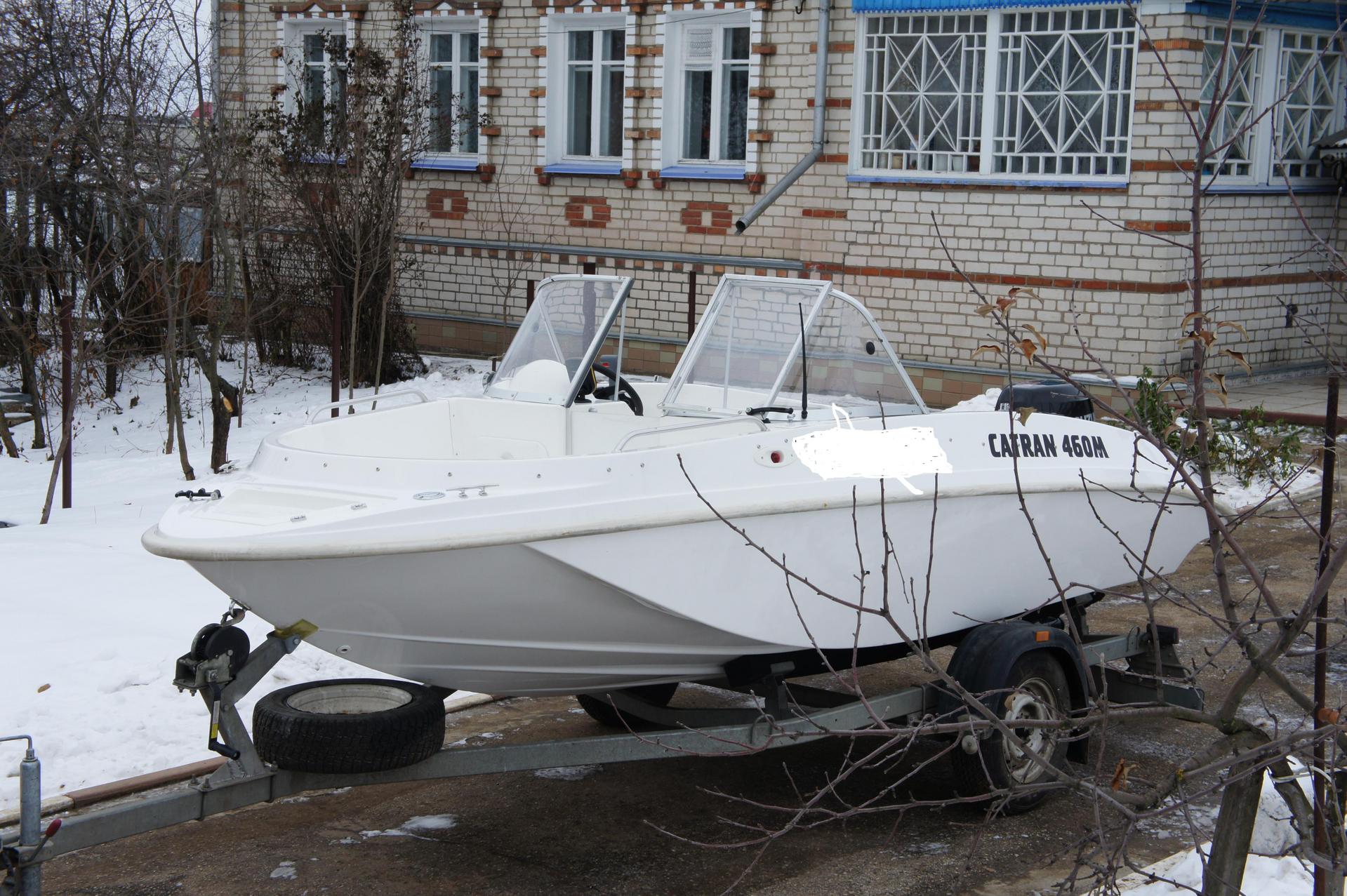 Тенты и чехлы для Катера Catran 460 Lux Тенты и чехлы для Катера Catran 460 Lux