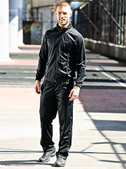 click for enlarge 900 X 1200 180.8 Kb picture