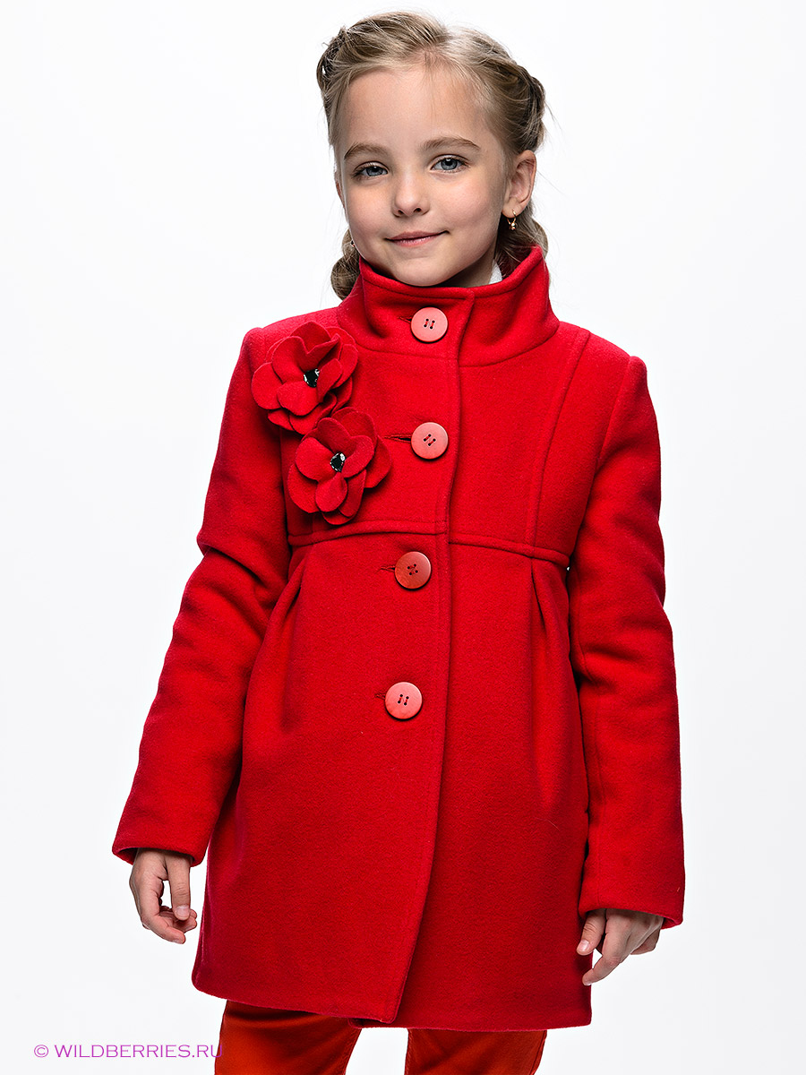 Девочка в Красном пальто