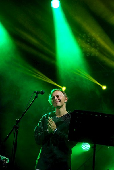 click for enlarge 685 X 1024  74.5 Kb picture