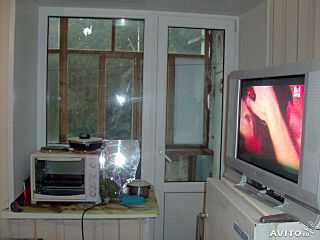 click for enlarge 640 X 480  39.8 Kb picture