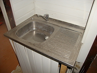 click for enlarge 640 X 480 125.2 Kb picture