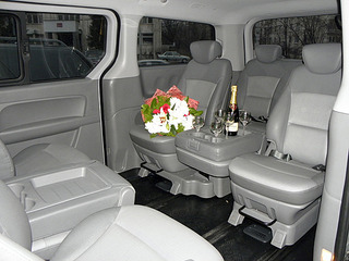 600 X 450 221.1 Kb 900 X 675 86.4 Kb Микроавтобус на вашу свадьбу Hyundai Grand Starex до 11 мест