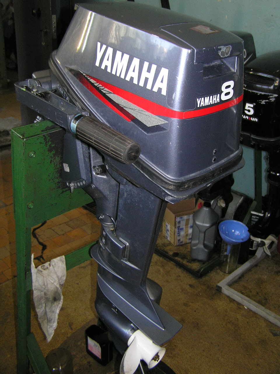 Yamaha 8 2-х тактный