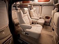 1024 X 768 272.4 Kb 1024 X 768 81.0 Kb Chevrolet Express минивэн люкс-класса