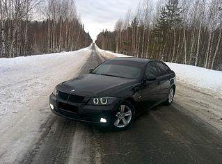 1600 X 1184 258.7 Kb BMW 320  