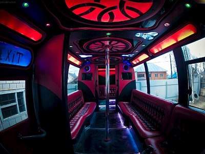 600 X 450 62.7 Kb 398 X 600 68.0 Kb 1240 X 1754 748.8 Kb Party Bus  