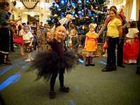 604 X 453 81.1 Kb 453 X 604 39.6 Kb 453 X 604 35.1 Kb 353 X 604 67.8 Kb   (   )