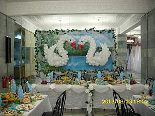 640 X 480 214.7 Kb 1024 X 768 607.7 Kb   , ,  