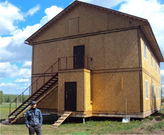 Каркасный дом из сэндвич панелей Каркасный дом из сэндвич панелей