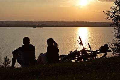 click for enlarge 900 X 603 225.3 Kb picture