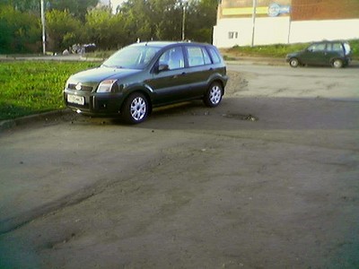 click for enlarge 640 X 480 49.8 Kb picture