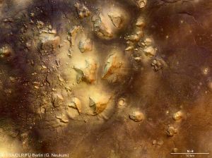300 x 224