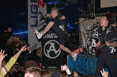 click for enlarge 600 X 399 101.2 Kb picture