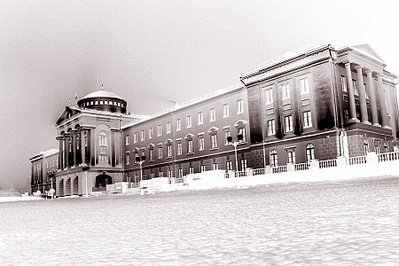 click for enlarge 900 X 600 168.8 Kb picture