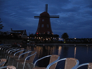 click for enlarge 1920 X 1440 257,9 Kb picture
