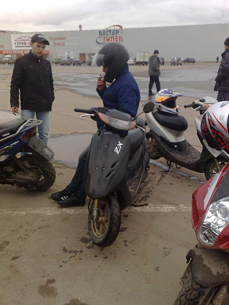 click for enlarge 1920 X 2560 585,7 Kb picture