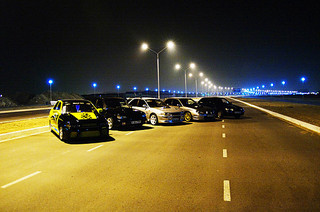 click for enlarge 600 X 398  74,5 Kb picture