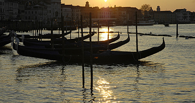 click for enlarge 1920 X 1012 810,9 Kb picture