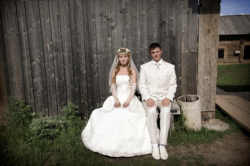 click for enlarge 900 X 600 585,5 Kb picture