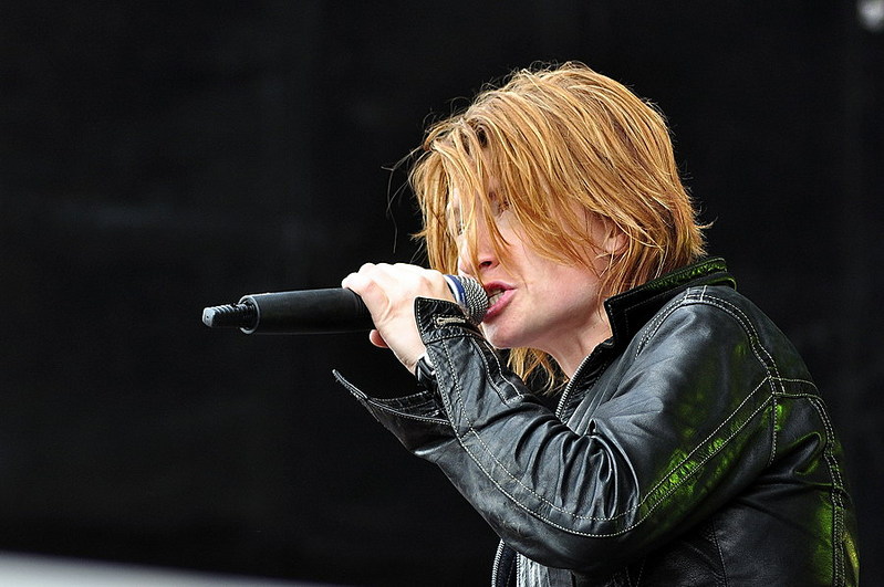 click for enlarge 900 X 598 136,5 Kb picture
