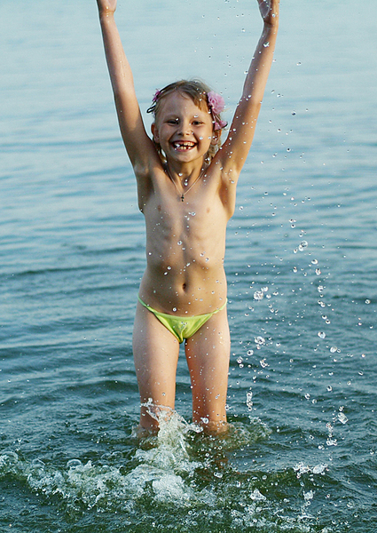 click for enlarge 567 X 800 447,7 Kb picture
