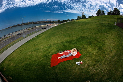 click for enlarge 900 X 600 364,2 Kb picture