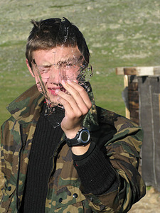 click for enlarge 750 X 1000 174,9 Kb picture