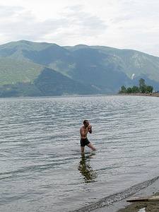 click for enlarge 750 X 1000 176,5 Kb picture