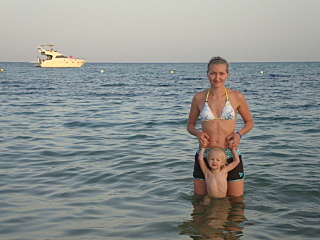 click for enlarge 640 X 480 133,1 Kb picture