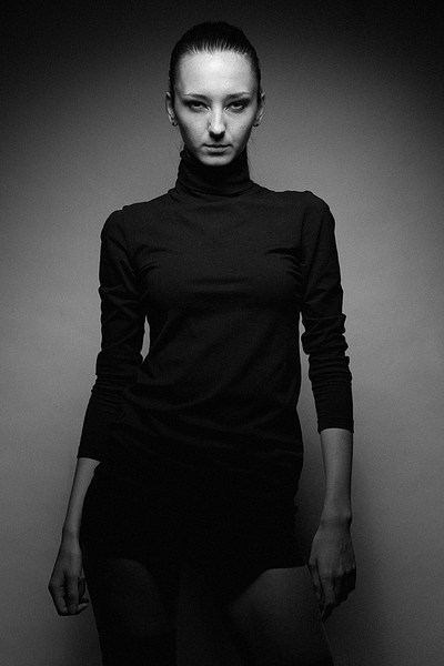 click for enlarge 667 X 1000 344,8 Kb picture