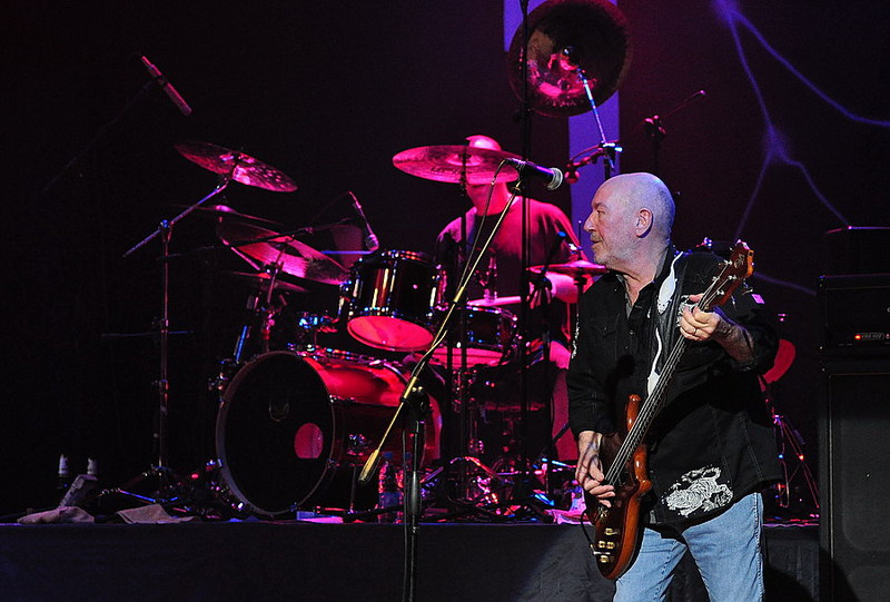 click for enlarge 900 X 609 136,8 Kb picture