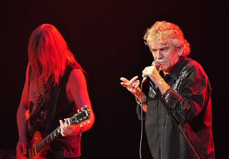 click for enlarge 900 X 628 131,8 Kb picture