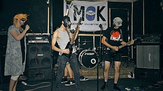 click for enlarge 807 X 449 125,8 Kb picture