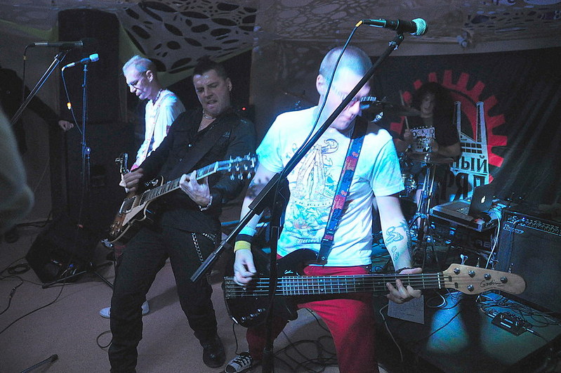 click for enlarge 900 X 598 173,4 Kb picture