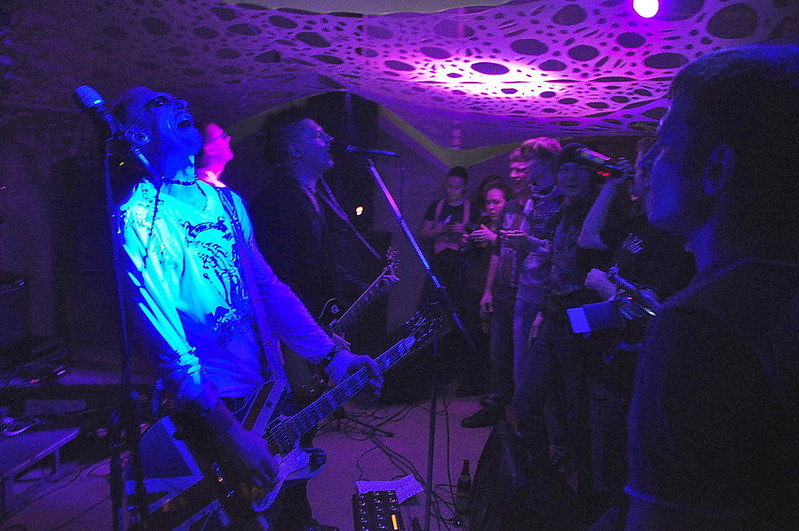 click for enlarge 900 X 598 166,0 Kb picture