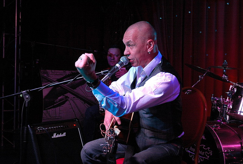 click for enlarge 900 X 607 146,8 Kb picture