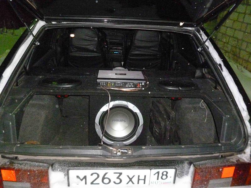 click for enlarge 1920 X 1440 383,4 Kb picture