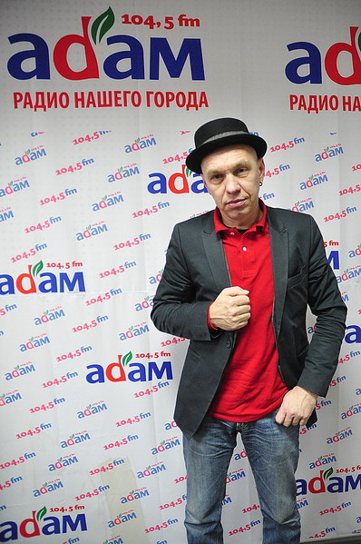 click for enlarge 598 X 900 174,8 Kb picture