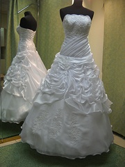 click for enlarge 640 X 853 142,2 Kb picture