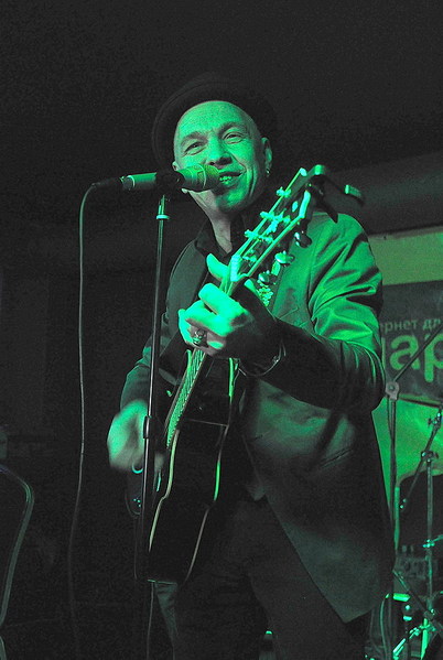 click for enlarge 604 X 900 132,8 Kb picture