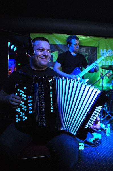 click for enlarge 598 X 900 158,7 Kb picture