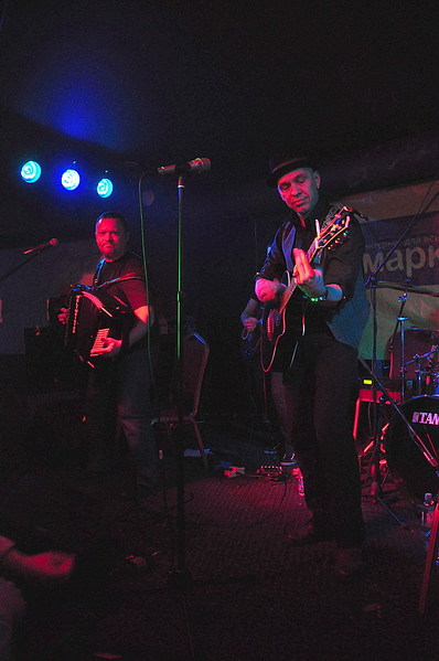 click for enlarge 598 X 900 114,1 Kb picture