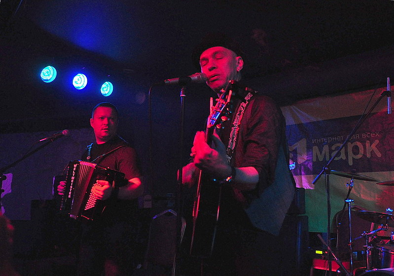 click for enlarge 900 X 632 133,1 Kb picture